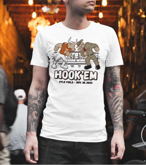Texas Longhorns Hook 'Em Vs Texas A&M Mascot Kyle Field Nov. 30, T-Shirt