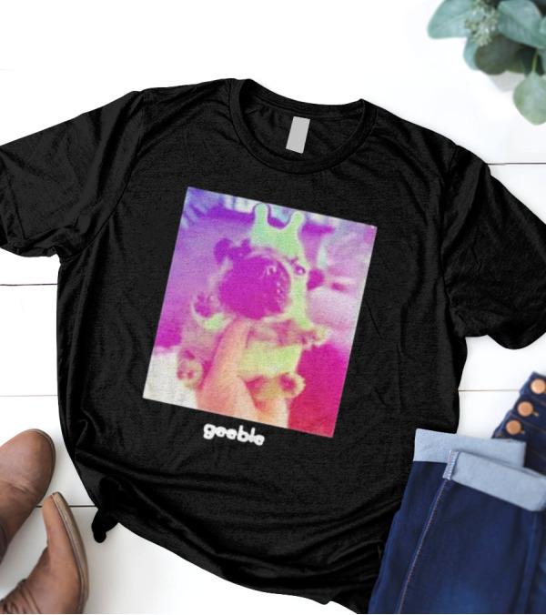 Geeble Pibble Puppy Wearing Green Costume T-Shirt