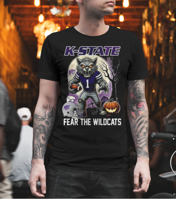 K-State Wildcats Halloween Football Fear The Wildcats With Ferocious Wolf And Pumpkin T-Shirt