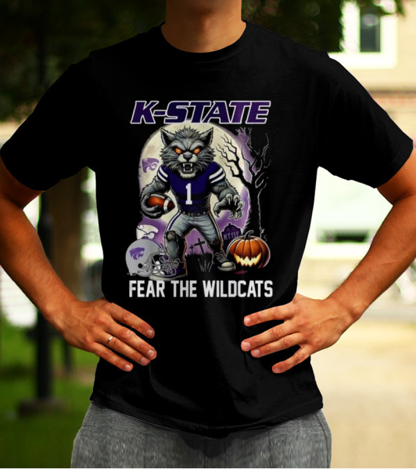 K-State Wildcats Halloween Football Fear The Wildcats With Ferocious Wolf And Pumpkin T-Shirt