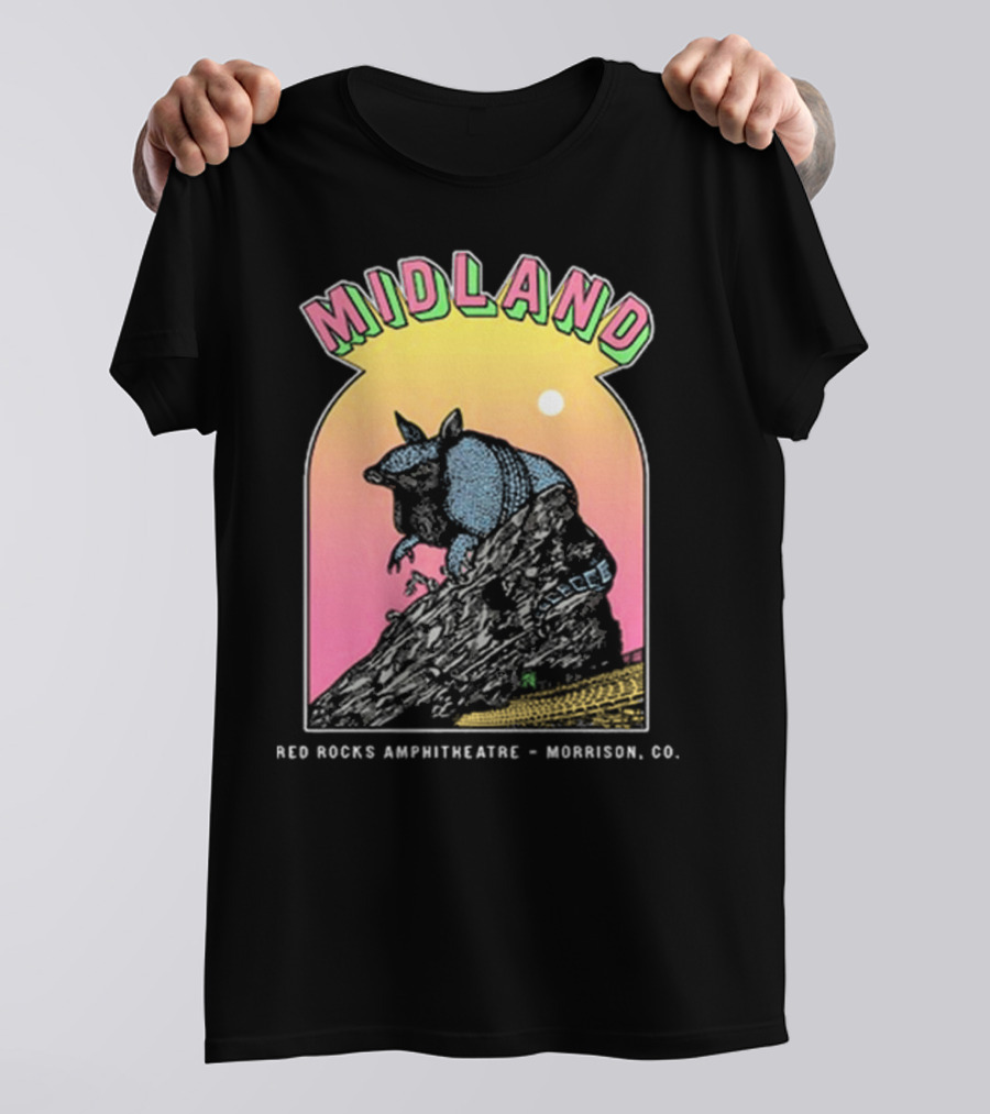 Midland Red Rocks Amphitheatre Armadillo Morrison CO T-Shirt