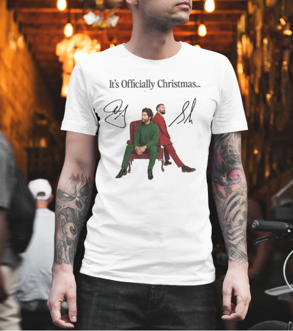Dan And Shay It's Officially Christmas Signatures Plaid Chair Suits T-Shirt