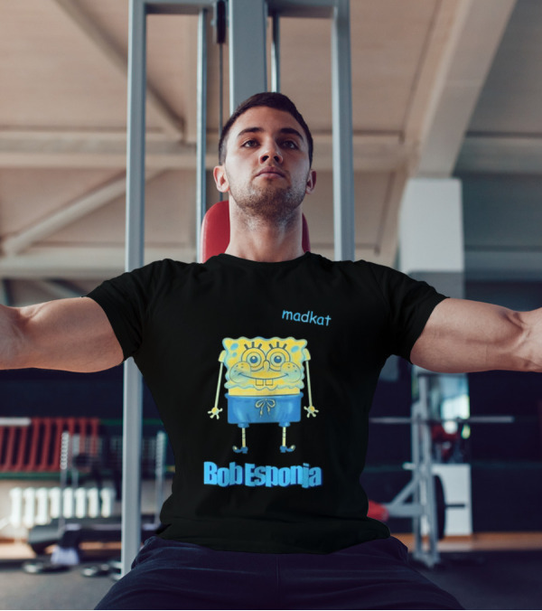 Madkat X Bob Esponja Collaboration Featuring Iconic Sponge Character T-Shirt