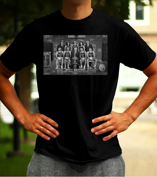 Avett Brothers Rupp Arena Lexington KY April 25 2025 Basketball Team Photo T-Shirt