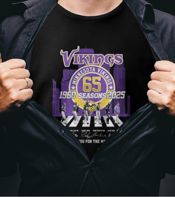 Minnesota Vikings 65 Seasons 1960-2025 Thank You For The Memories Signatures T-Shirt