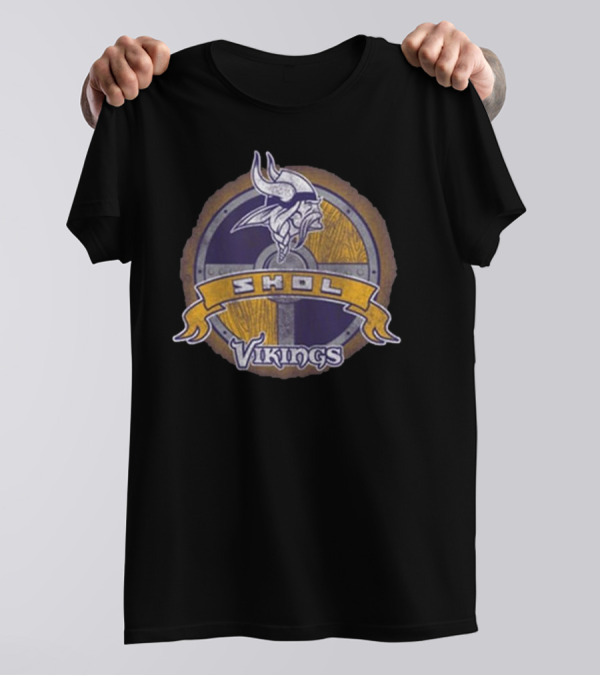 Minnesota Vikings Skol Shield Logo Vintage Emblem T-Shirt