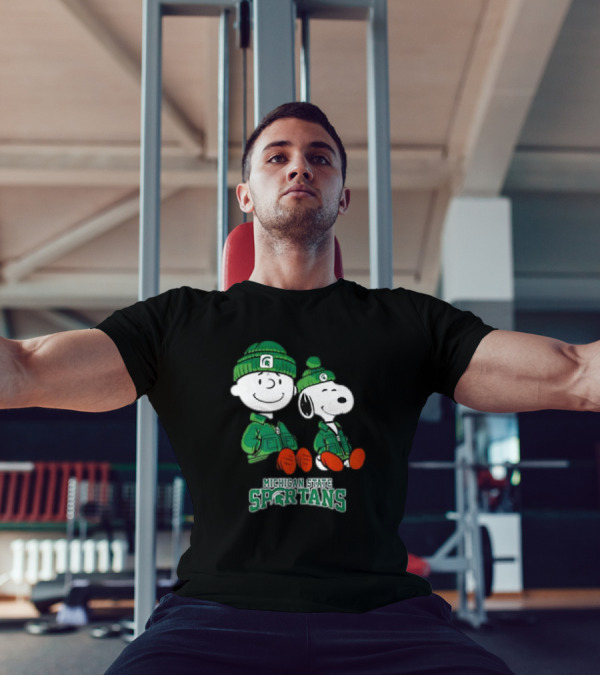 Snoopy And Charlie Brown Michigan State Spartans Green Apparel T-Shirt