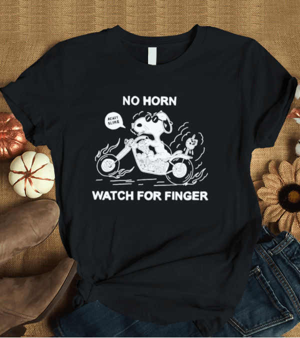 No Horn Watch For Finger Snoopy Heavy Slime T-Shirt
