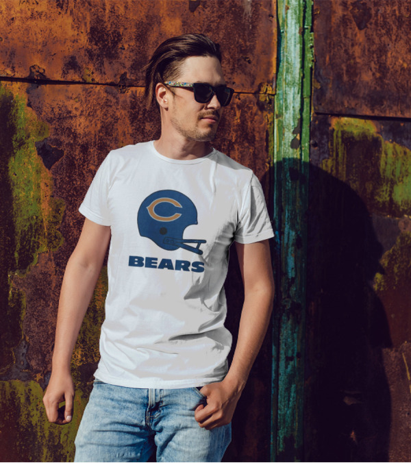 Chicago Bears Helmet Iconic T-Shirt