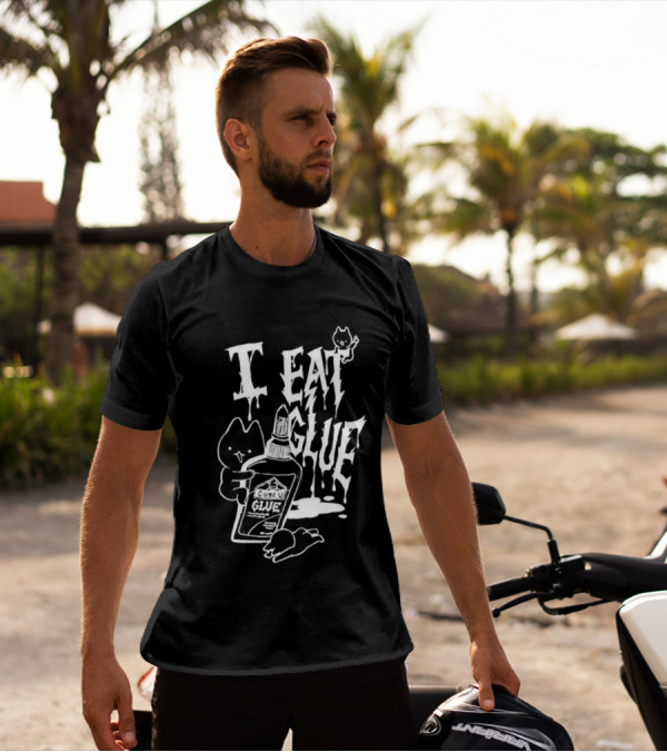 I Eat Glue Cube Glue Cats Quirky Humor T-Shirt