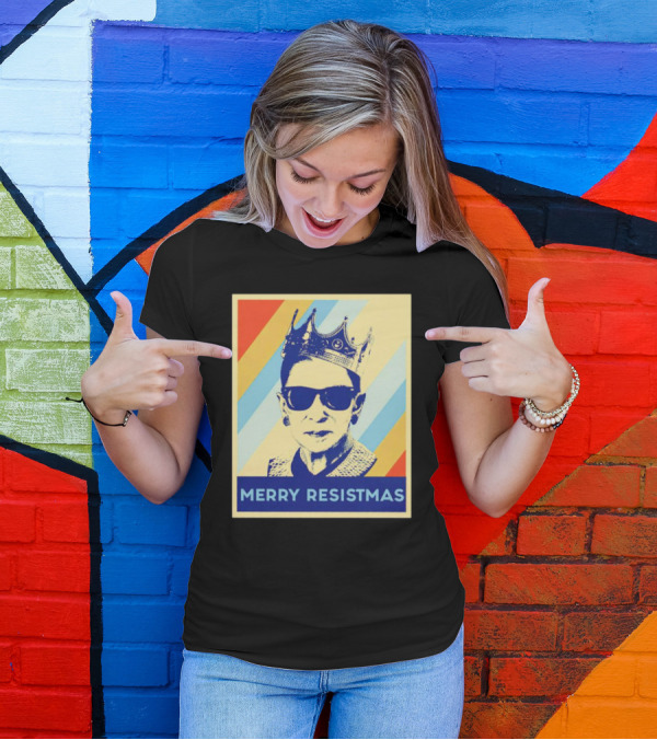 Ruth Bader Ginsburg Merry Resistmas Crown Retro Pop T-Shirt