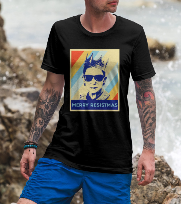 Ruth Bader Ginsburg Merry Resistmas Crown Retro Pop T-Shirt