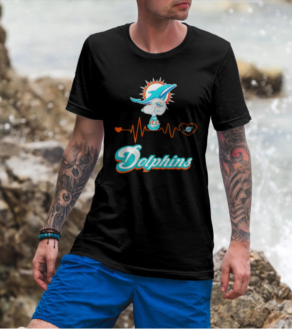 Snoopy Dolphins Heartbeat Miami Dolphins T-Shirt