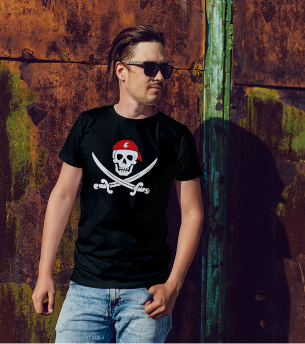 Washington State Cougars Skull And Crossed Swords Bandana T-Shirt