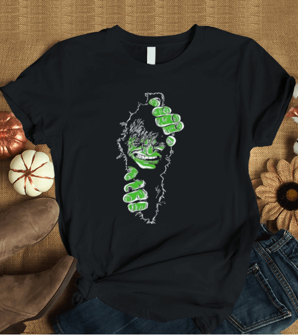 Marvel The Incredible Hulk Ripping Avenger T-Shirt