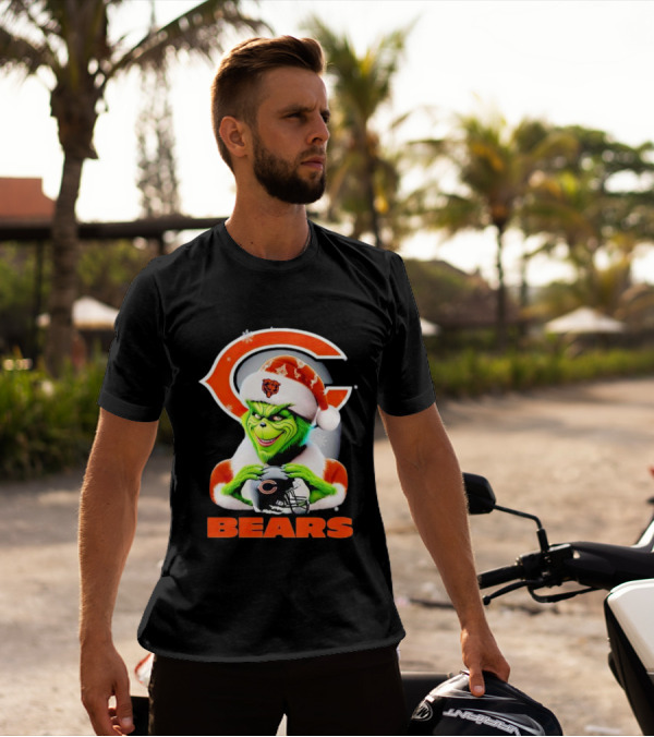 Grinch Chicago Bears Christmas Football Fan T-Shirt