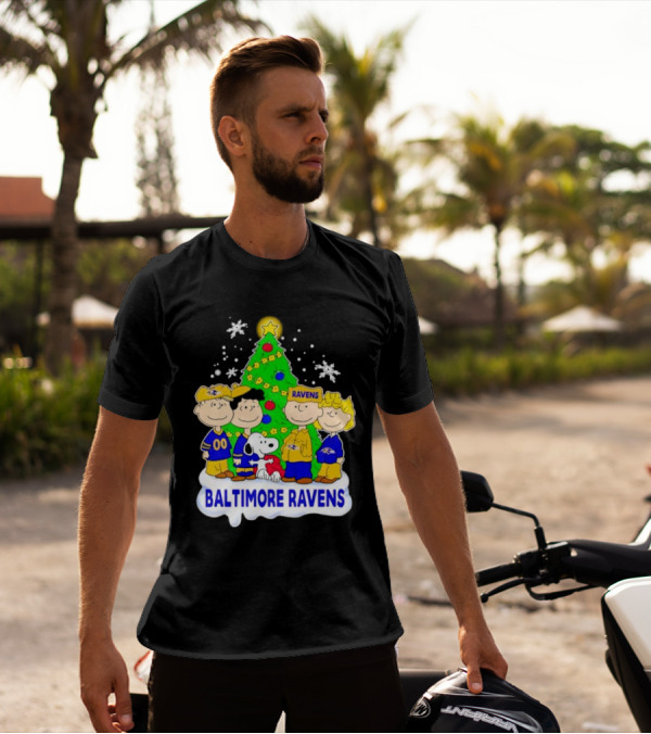 Baltimore Ravens Christmas Tree With Peanuts Characters T-Shirt