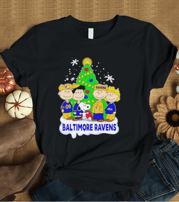 Baltimore Ravens Christmas Tree With Peanuts Characters T-Shirt