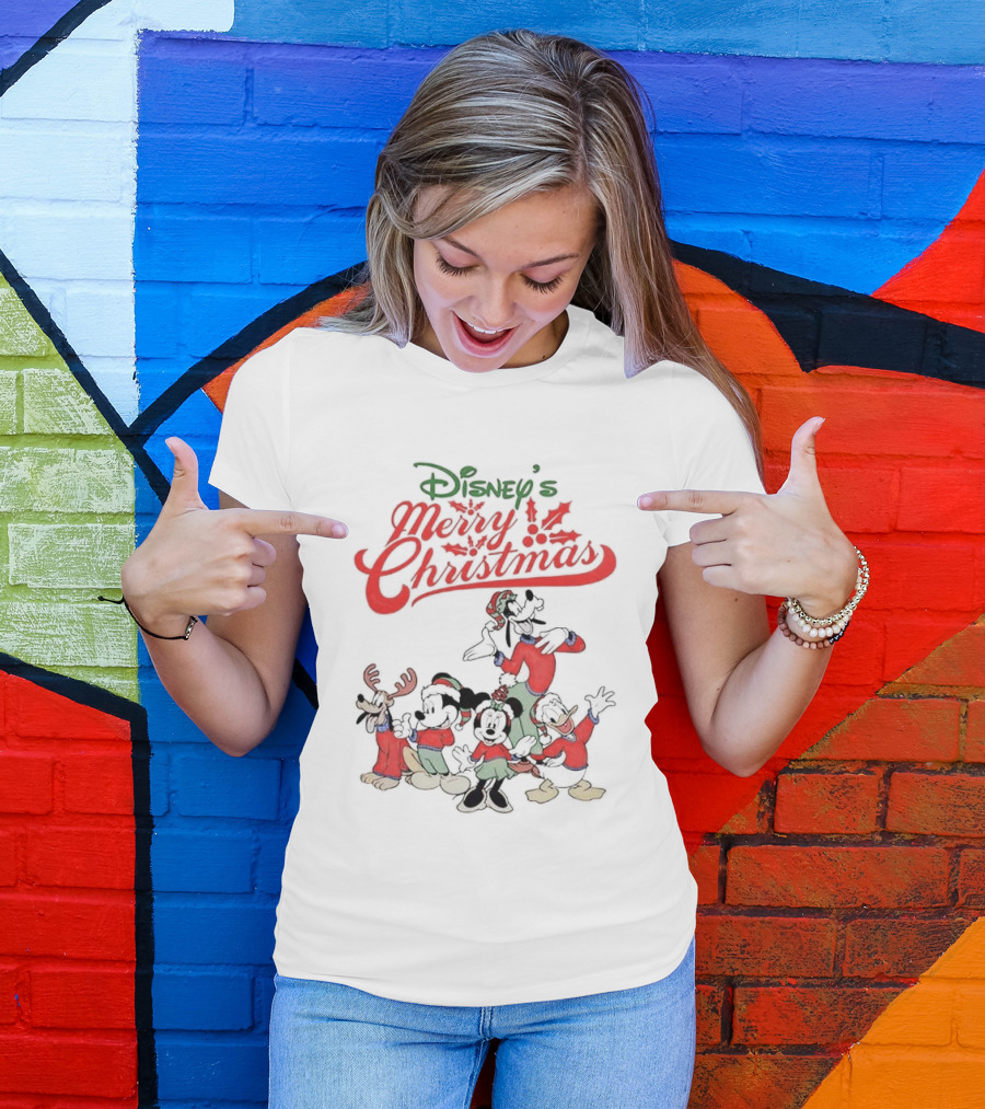 Disney’s Merry Christmas Mickey Minnie Goofy Pluto Festive Holiday T-Shirt