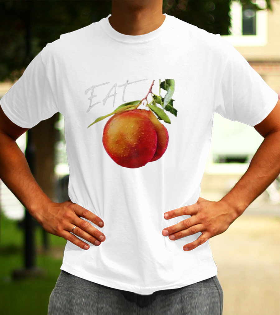 EAT Juicy Peaches With Dewy Leaves T-Shirt