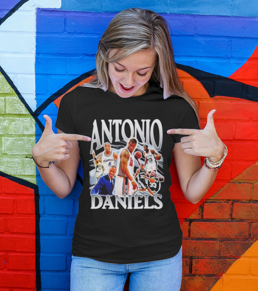 Antonio Daniels Retro NBA Basketball Collage Spurs Sonics Bucks Vintage T-Shirt