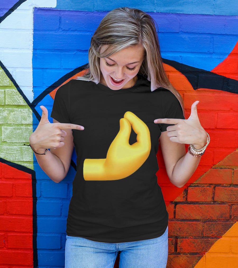 Tommy DeVito Che Vuoi Italian Hand Gesture Emoji T-Shirt