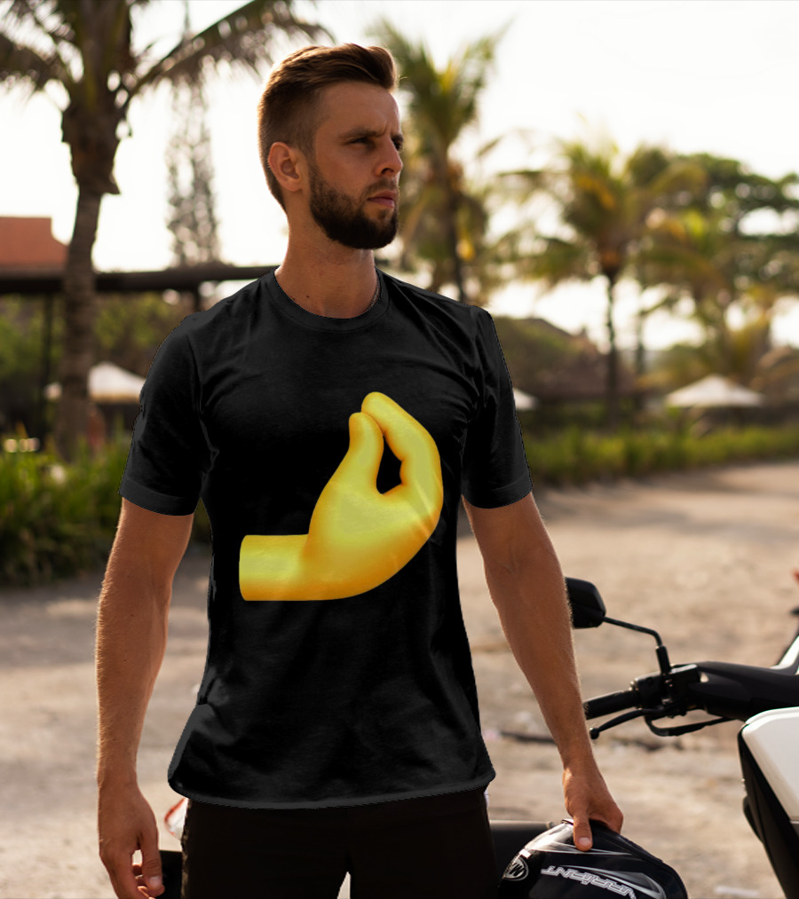 Tommy DeVito Che Vuoi Italian Hand Gesture Emoji T-Shirt