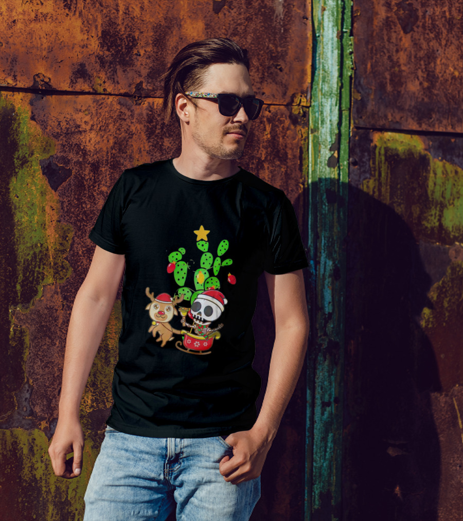 Nopalito Calacas Feliz Navidad Cactus Skeleton Reindeer Christmas T-Shirt