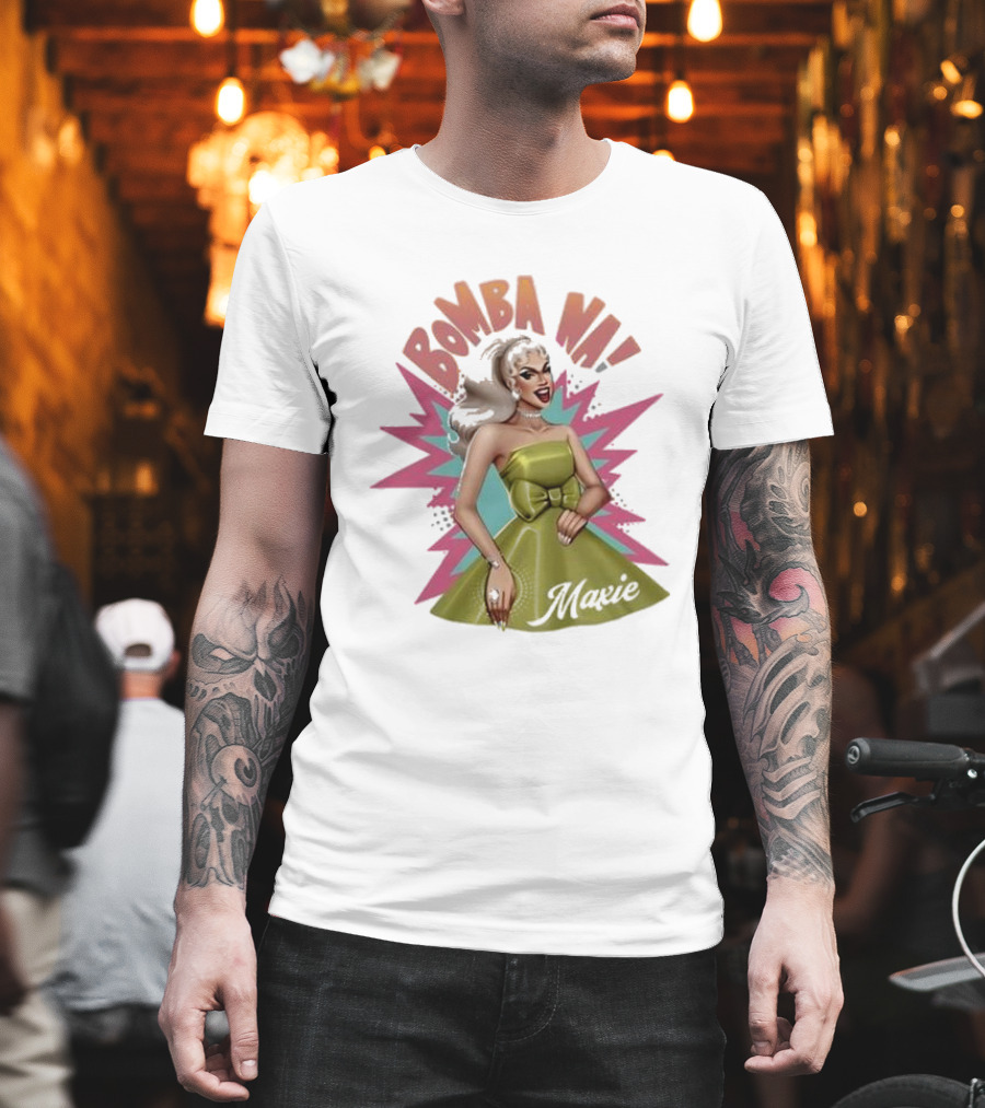 Bomba Na Maxie Vintage Style Pin-Up T-Shirt
