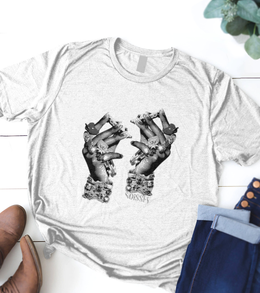 Noisey Vintage Diamond Adorned Fingers Monochrome Print T-Shirt