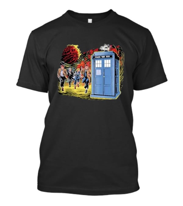 Police Public Box Time Travel Sci-fi Comics Chase With Doctor And Companions T-Shirt