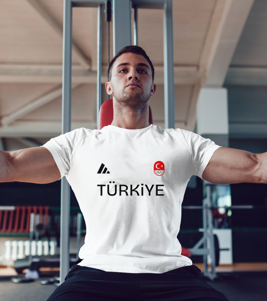 Türk Sporları Türkiye Olimpiyatları Bayrağı T-Shirt