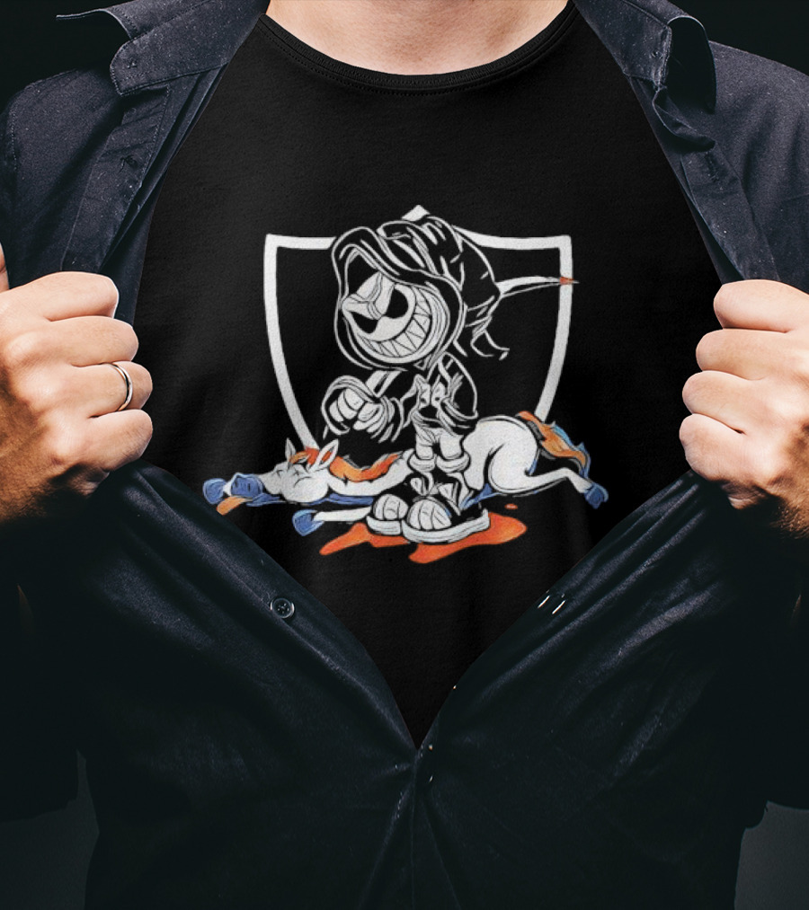 Raiders Fan Art Broncos Rivalry 'No Love For Denver' T-Shirt