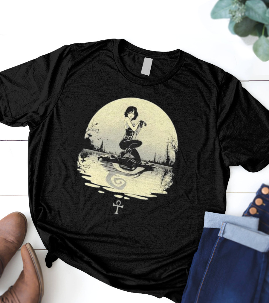 The Sandman Death Ankh Reflected In Moonlit Water Scene T-Shirt
