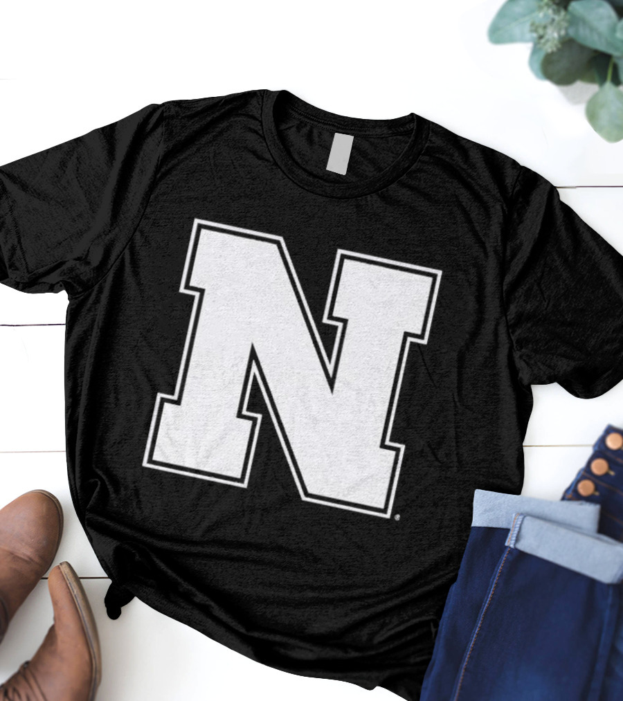NE Logo Heavyweight Charcoal N Emblem T-Shirt
