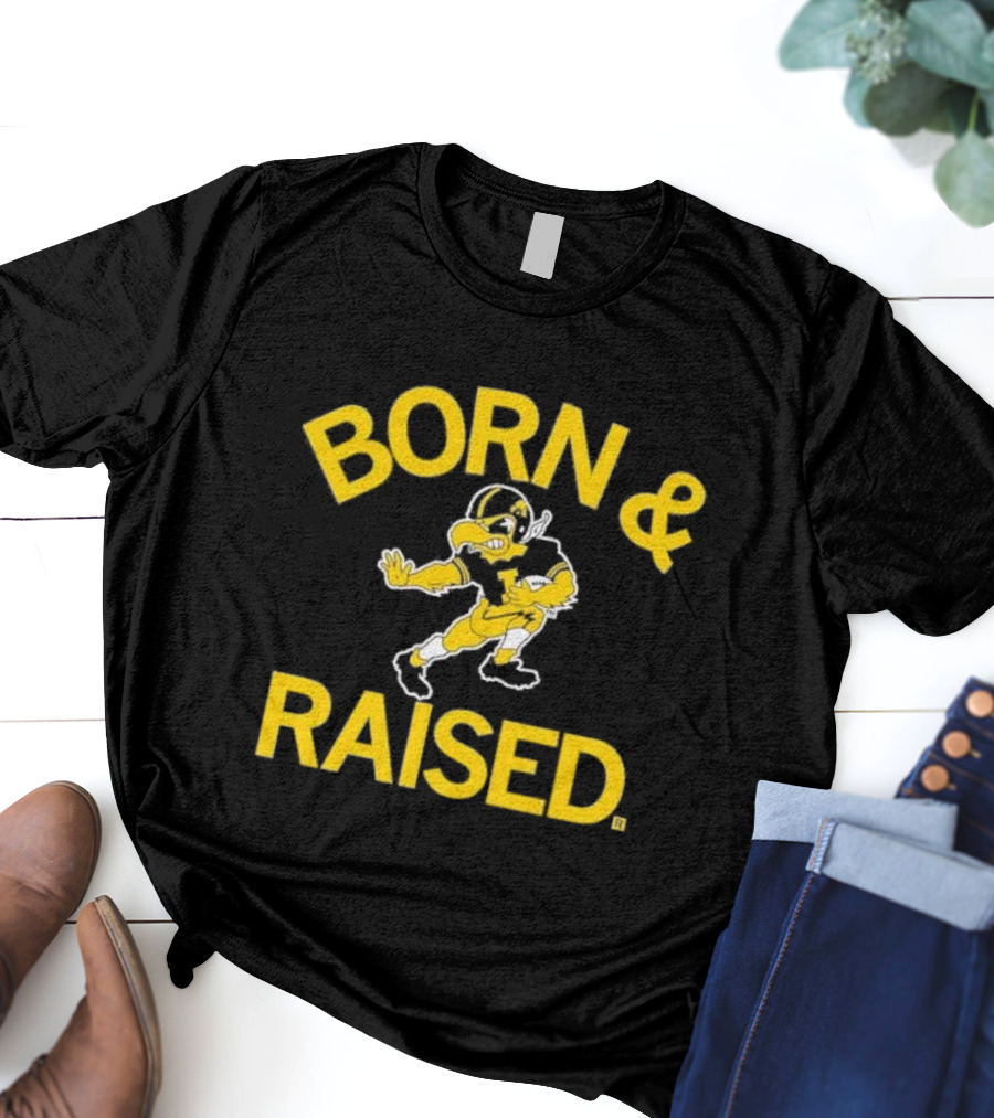 Hawkeyes Born And Raised Vintage Heavyweight Football T-Shirt