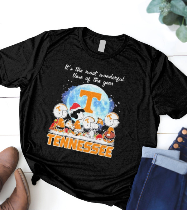 It's The Most Wonderful Time Of The Year Tennessee Volunteers Peanuts Football T-Shirt