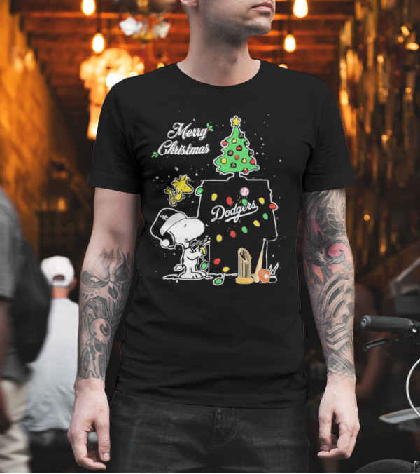Merry Christmas Dodgers Snoopy Woodstock 2024 Fans T-Shirt