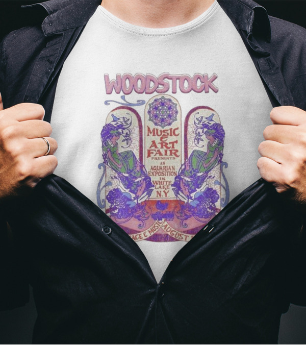 Woodstock Music And Art Fair Aquarian Exposition White Lake NY 3 Days Of Peace August 15-17 1969 T-Shirt