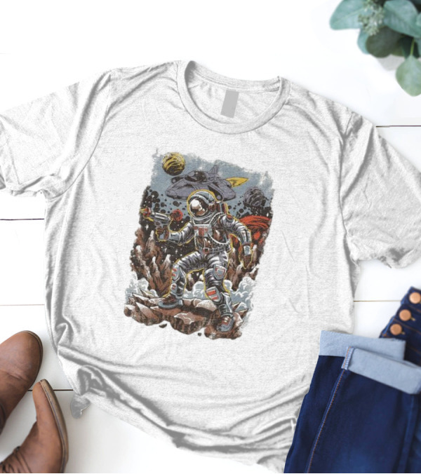 Space Saga Vintage Astronaut Adventure With Retro Planets And Spaceship T-Shirt