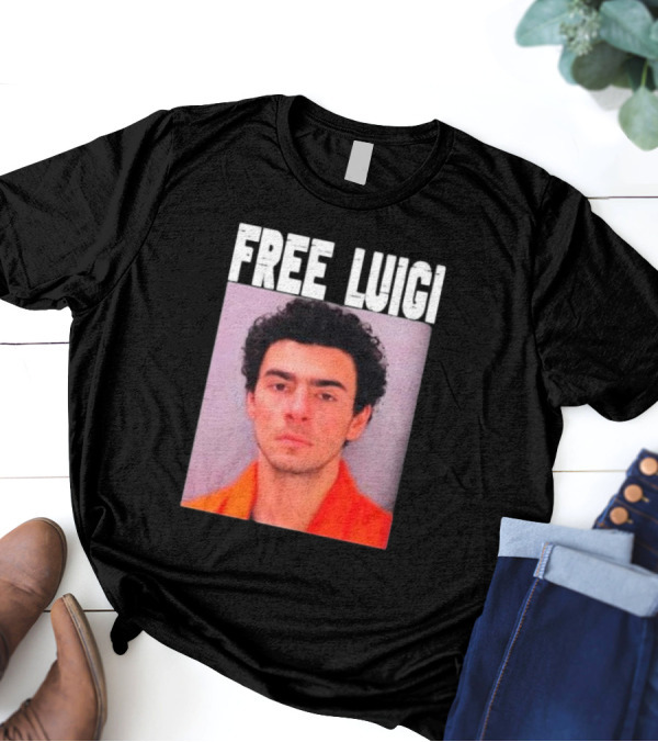 FREE LUIGI T-Shirt