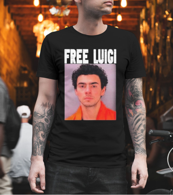 FREE LUIGI T-Shirt