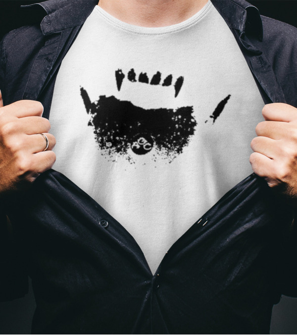 Ken Carson AGC Vamp Fang T-Shirt