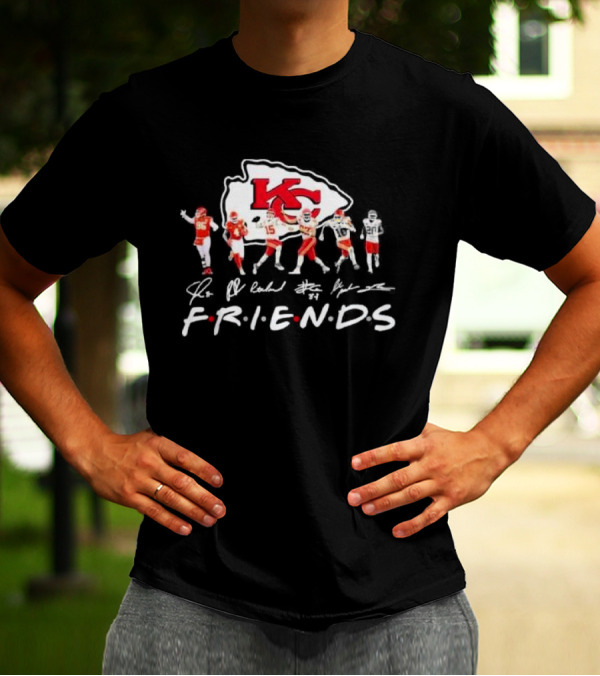 Chris Jones Patrick Mahomes Travis Kelce Friends Kansas City Chiefs Football KC Signatures T-Shirt