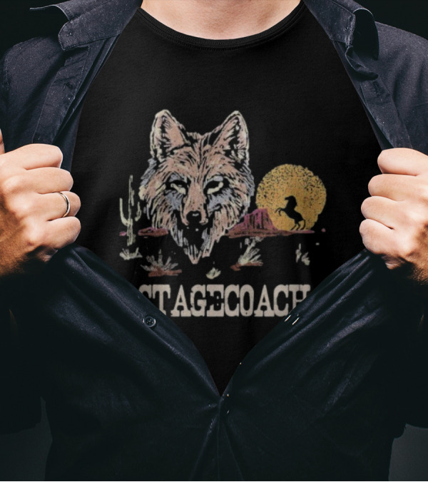 Stagecoach Lone Coyote Indio California 2025 Wolf Desert Scene T-Shirt