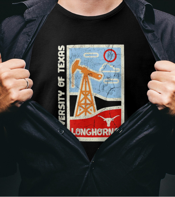 University Of Texas Longhorns Retro Oil Derrick And Bull Skull T-Shirt