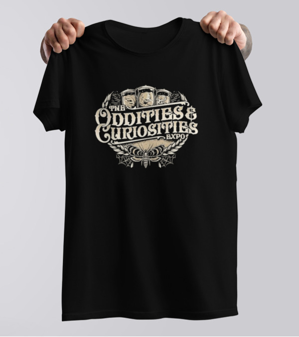 The Oddities And Curiosities Expo Death Head Moth Skeletons Tarot Cards T-Shirt
