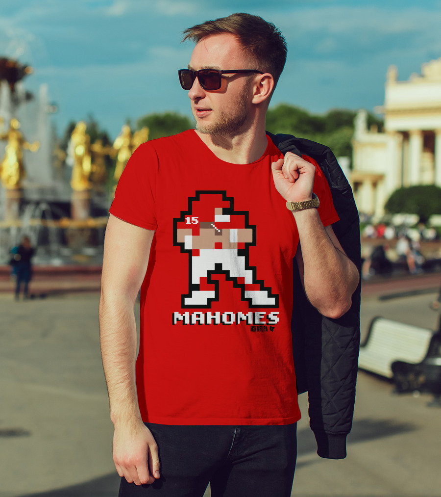 Patrick Mahomes 8 Bit NFLPA Pixelated Player T-Shirt