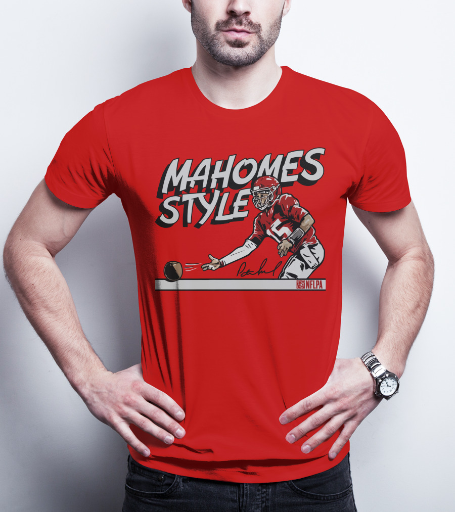 MAHOMES STYLE NFLPA Football Quarterback Signature T-Shirt