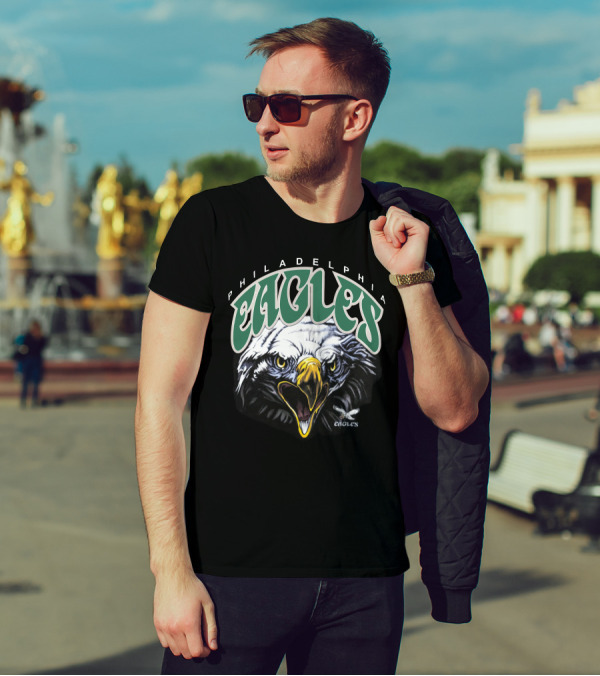 Philadelphia Eagles Eagle Vintage Logo Christmas T-Shirt
